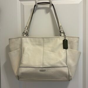 EUC Coach Cream Colored Large Leather Purse